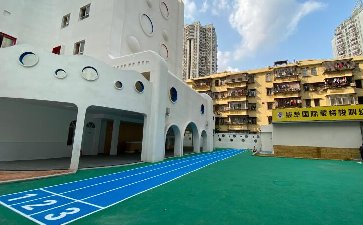 深圳市羅湖區(qū)榮萃幼兒園一樓及天面運動面層施工工程